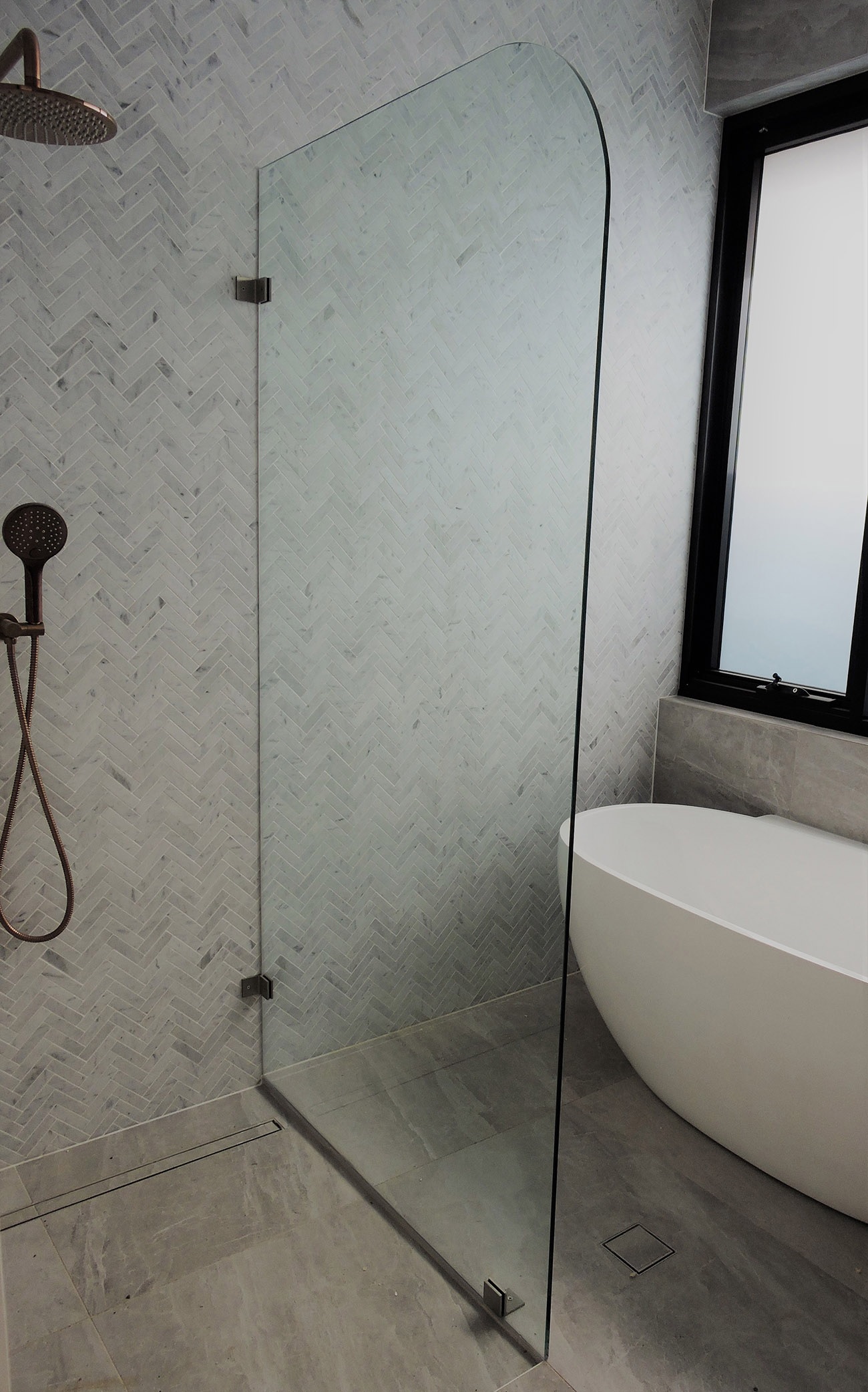 radius-corner-frameless-shower-screen-panel-1200mm-bathrooms-on-a-budget